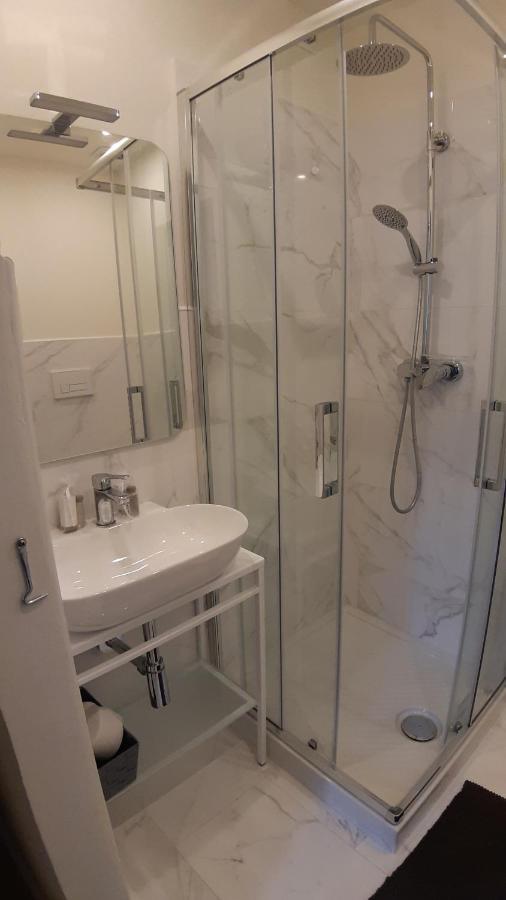 B&B Suite 44 Pesaro Exteriör bild